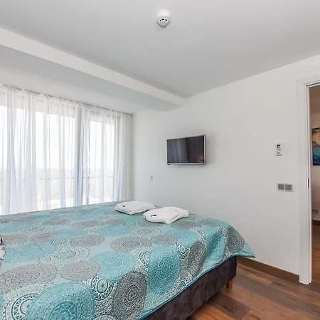 Sea View Apartament *